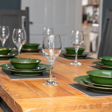 Characterful Terrace Retreat In County Durham - Sleeps 6 Lejlighed Stanley  Eksteriør billede